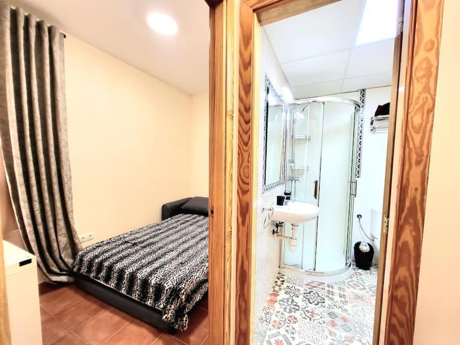 Flamenco, Apartamento Exclusivo De Dos Habitaciones En El Pleno Del Casco Antiguo, Alicante, Playa, Centro Historico, Rambla Εξωτερικό φωτογραφία